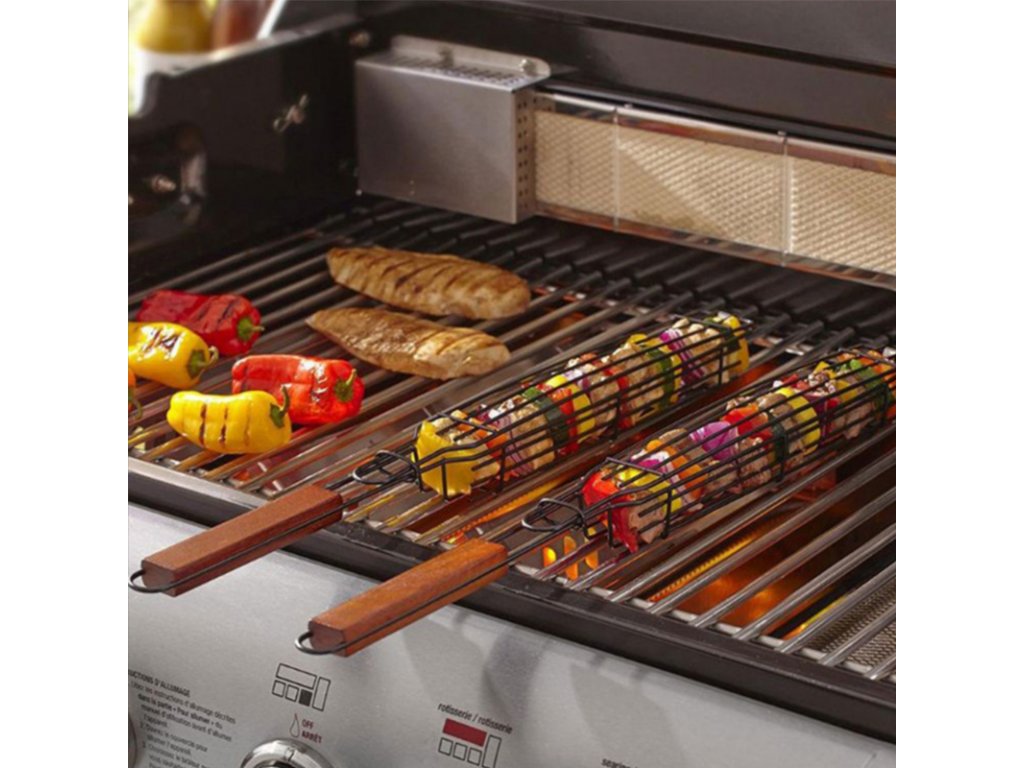 7443_BBQ_Grilovac__ko__Gril_p__slu_enstv__na_pe_en__MAIN