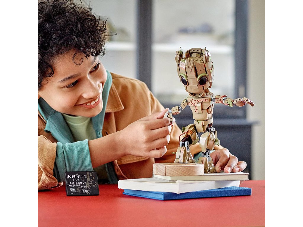 6315_Stavebnice_LEGO_76217_Marvel_I_Am_Groot_s_figurkou_5